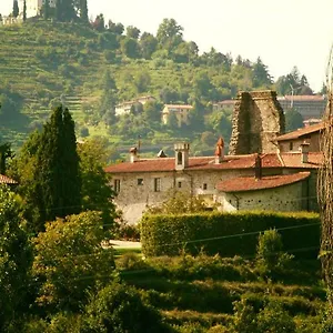 Castello Di Bed & Breakfast
